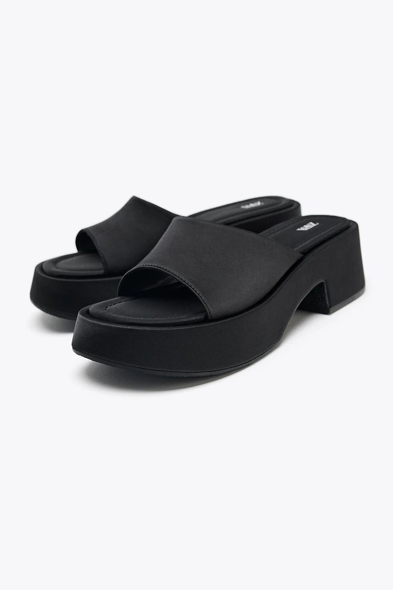 CHUNKY SATIN SANDALS