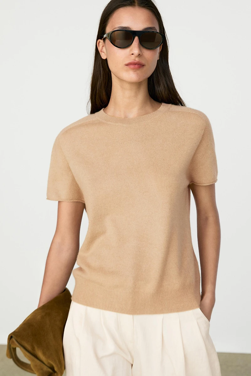 100% cashmere short sleeve knit sweater