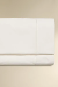 PERCALE FLAT SHEET WITH PIPING (800 THREAD COUNT)