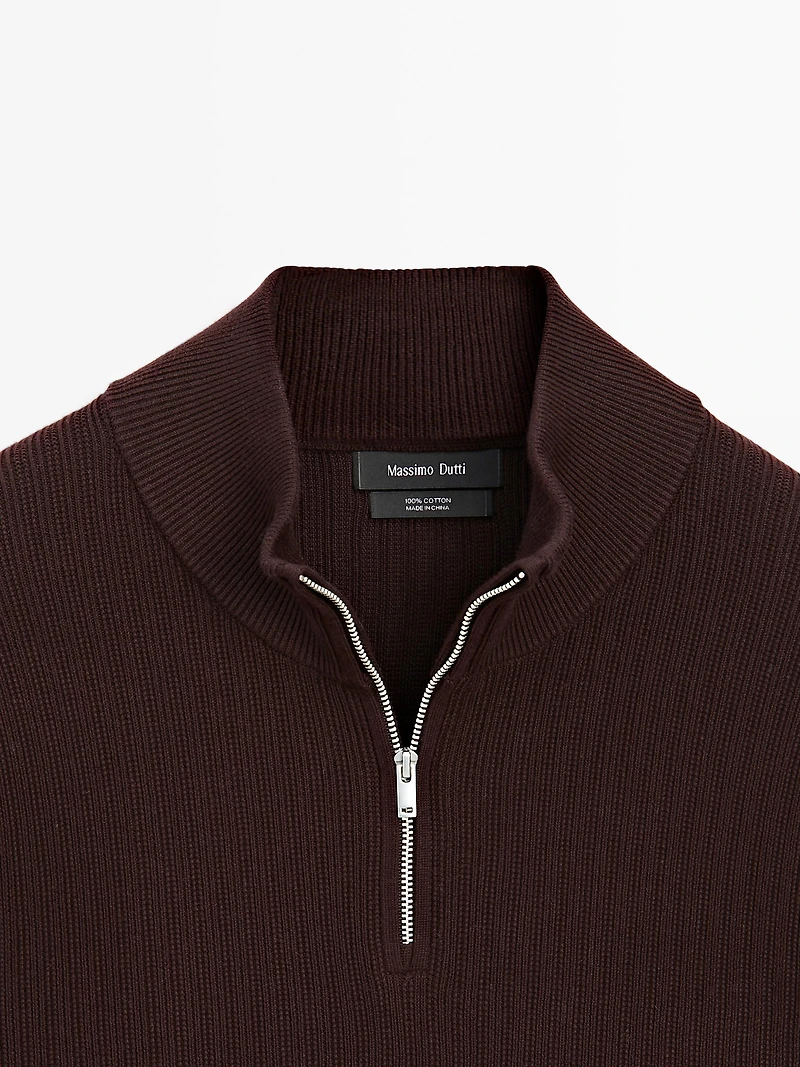 Mock neck knit sweater