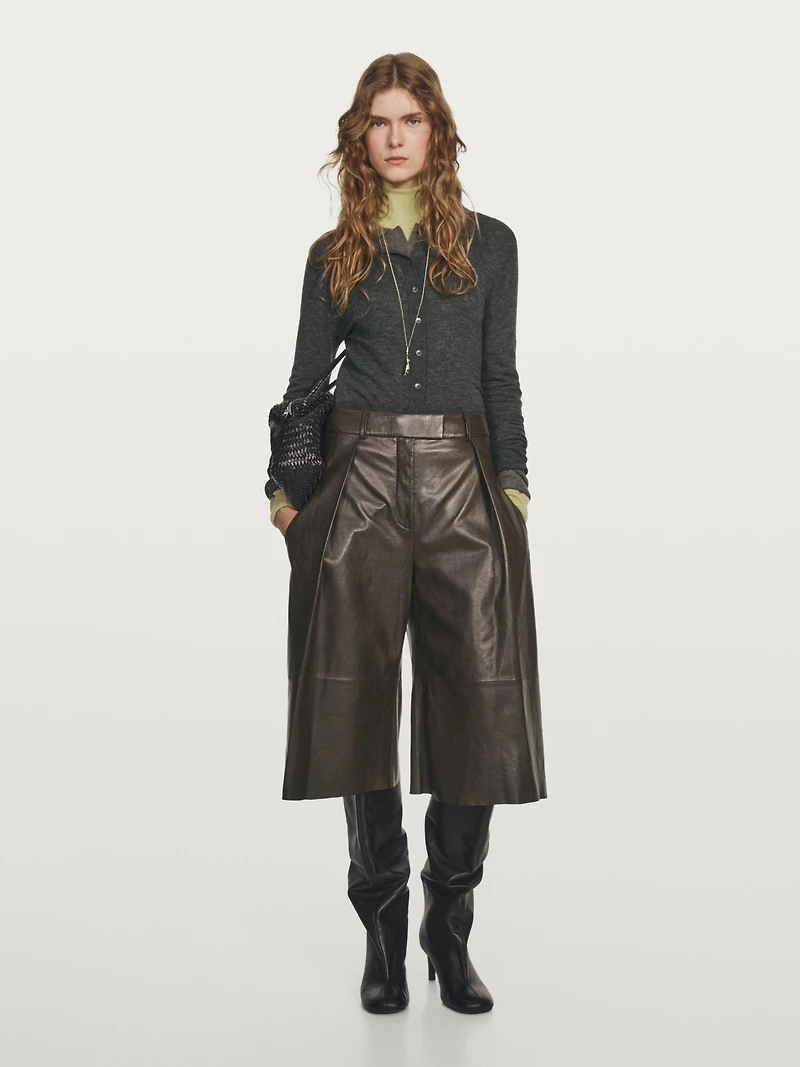 Long nappa leather Bermuda shorts with darts - STUDIO