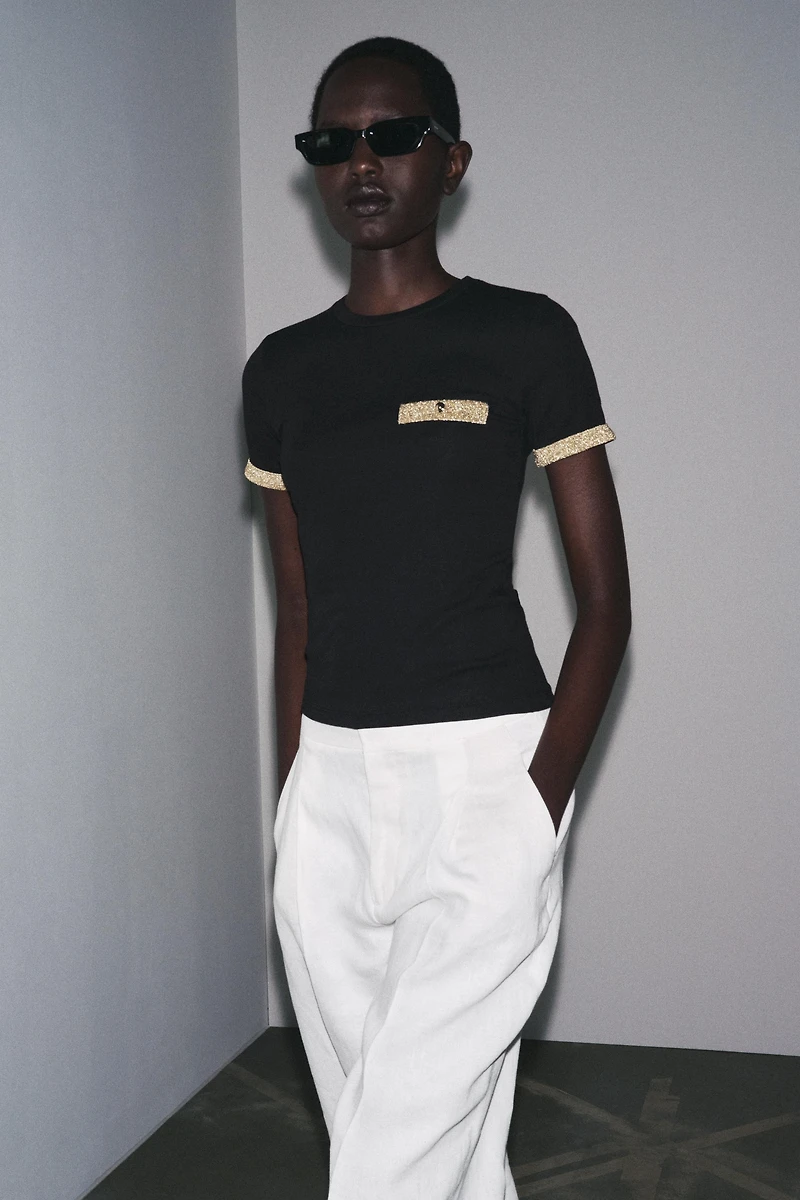 METALLIC THREAD T-SHIRT