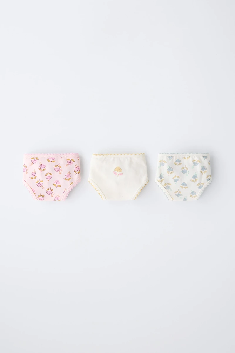 2-6 ANS/ LOT DE TROIS CULOTTES BOHO