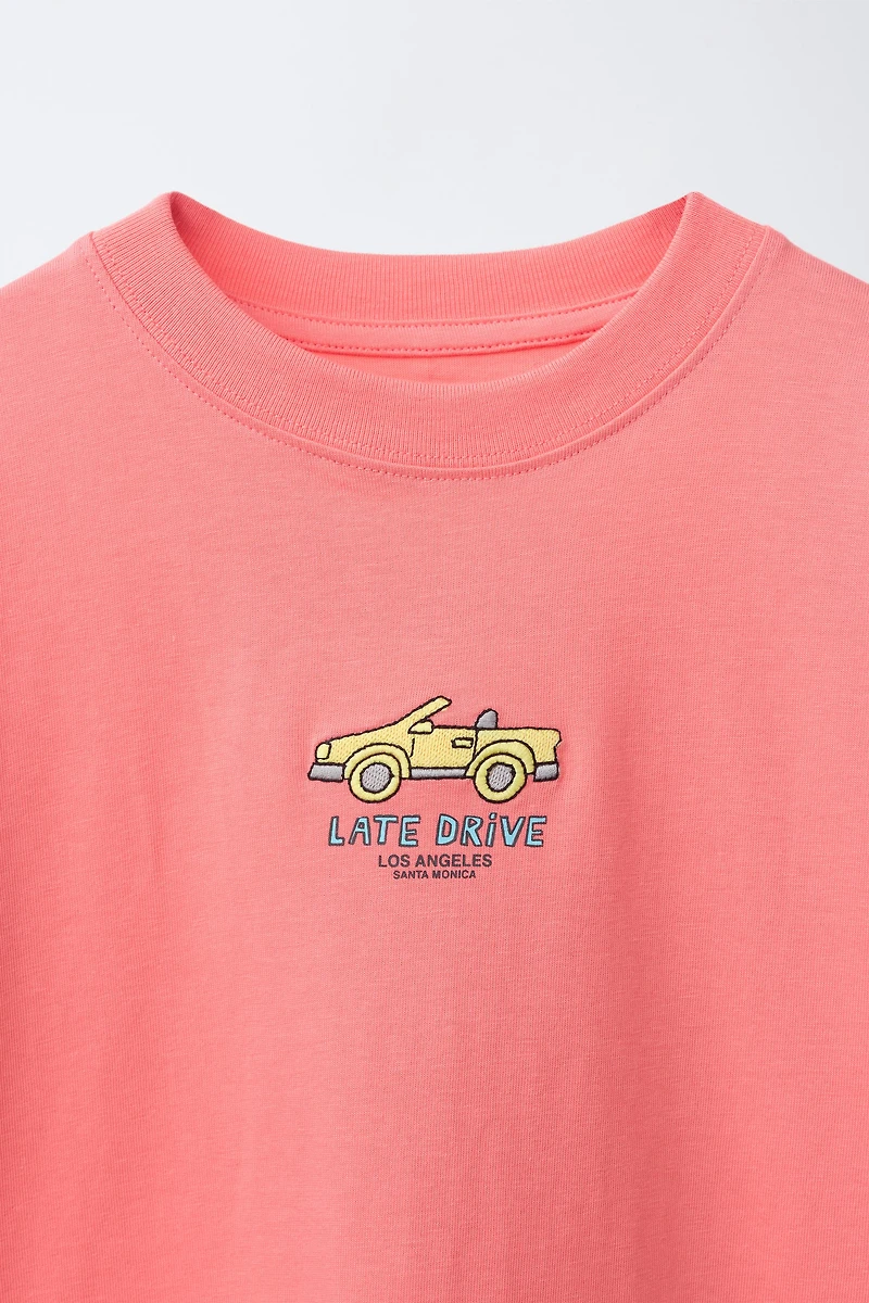EMBROIDERED T-SHIRT