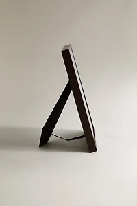 COLOURED METAL EDGE PHOTO FRAME