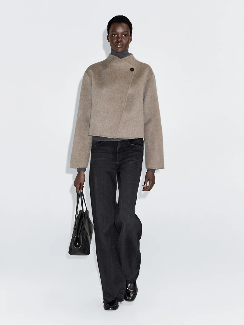 Manteau court finition brossée