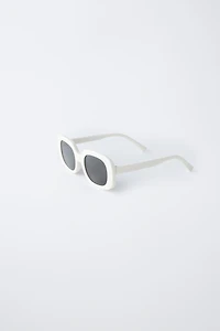 RECTANGULAR SUNGLASSES