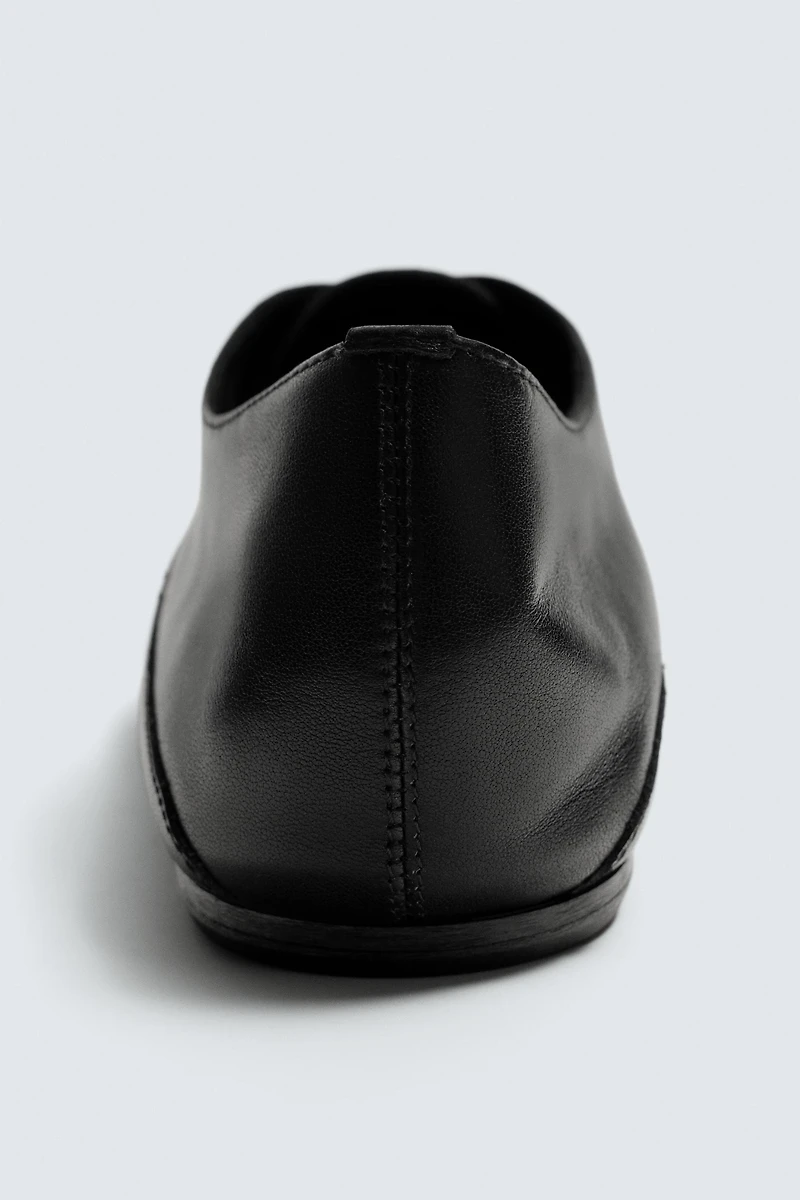LEATHER SHOES