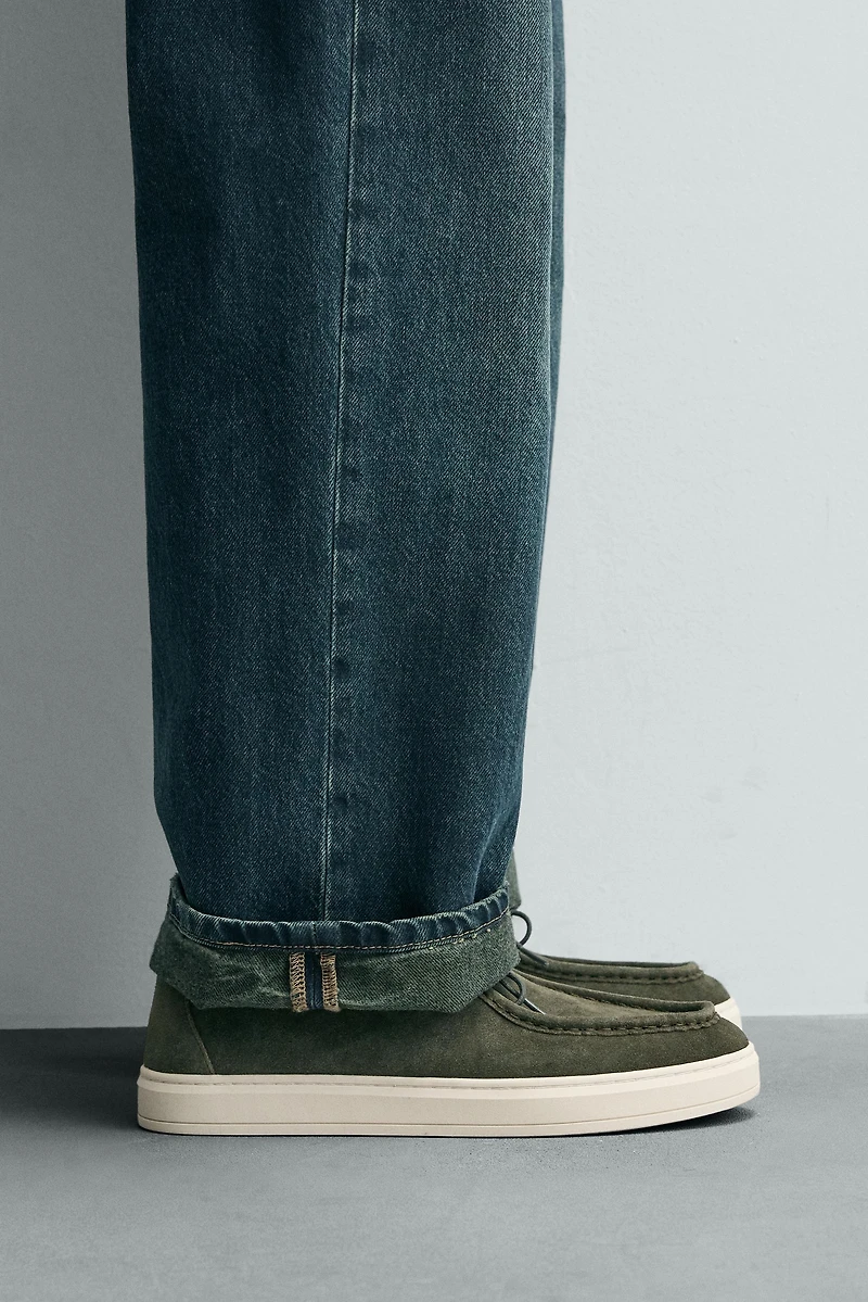 CASUAL LEATHER SHOES
