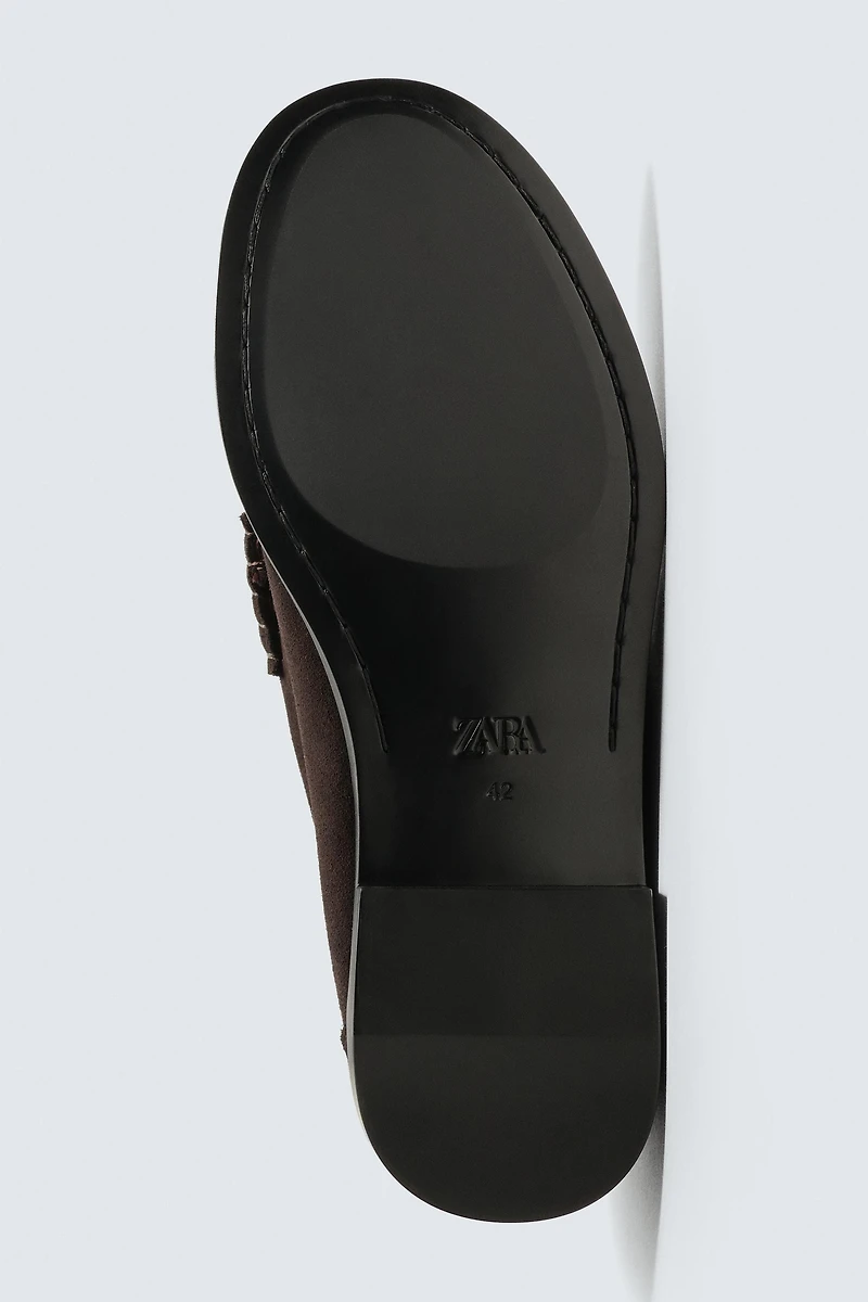 MOCASSINS EN CUIR À MASQUE
