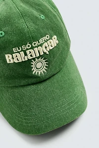 CONTRAST EMBROIDERY CAP