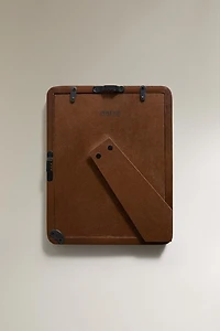 WOODEN PICTURE FRAME