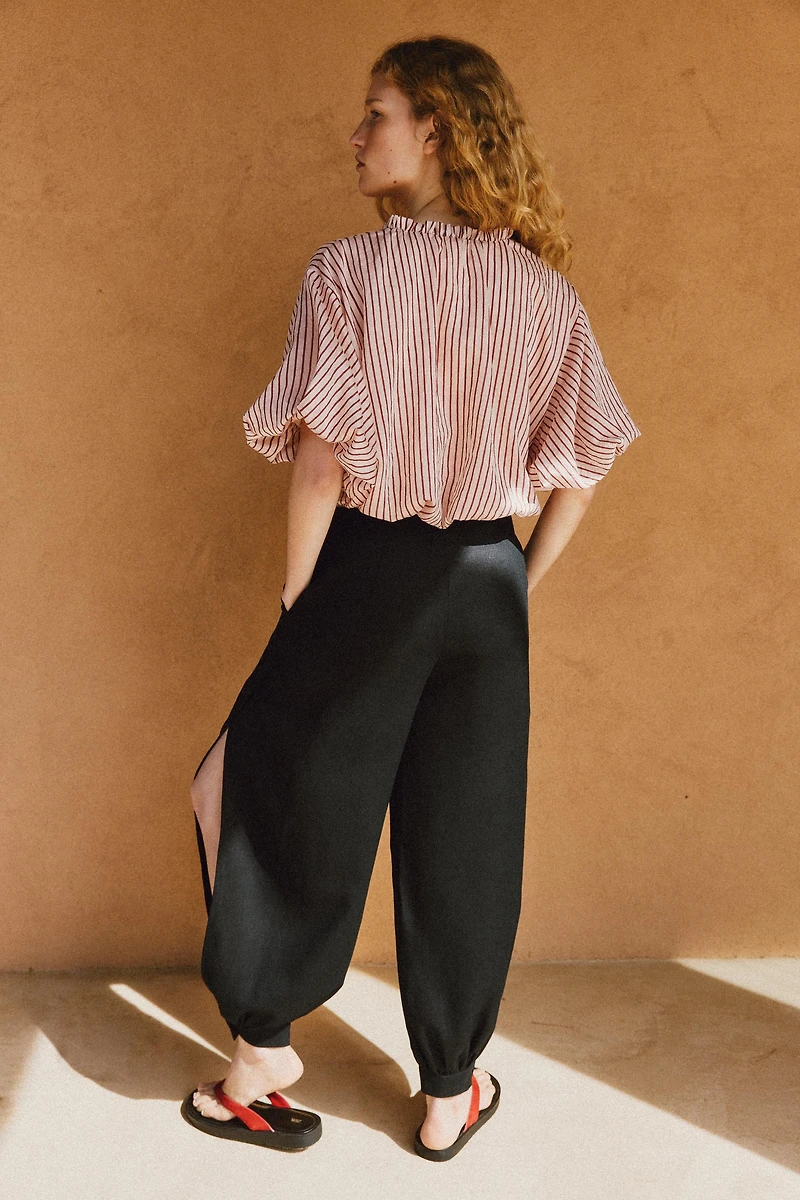 PANTALON BOUFFANT EN LIN À OUVERTURES