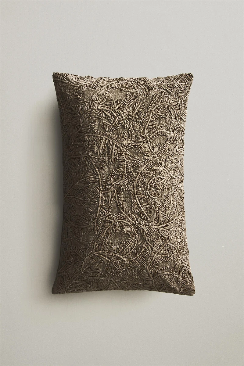 EMBROIDERED THROW PILLOW COVER