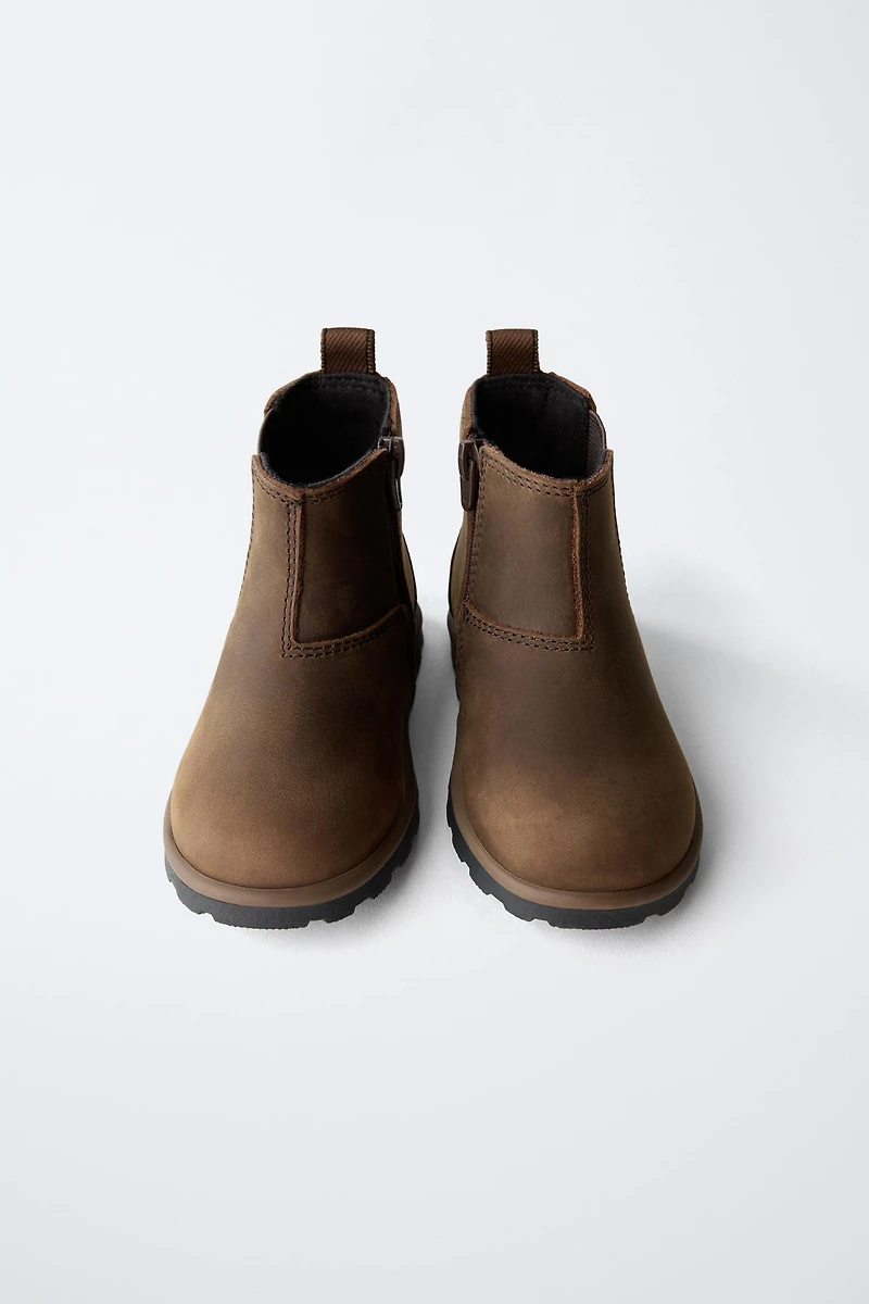 BOTTES EN CUIR TENDANCE