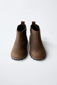 BOTTES EN CUIR TENDANCE