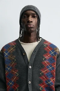 DIAMOND JACQUARD CARDIGAN