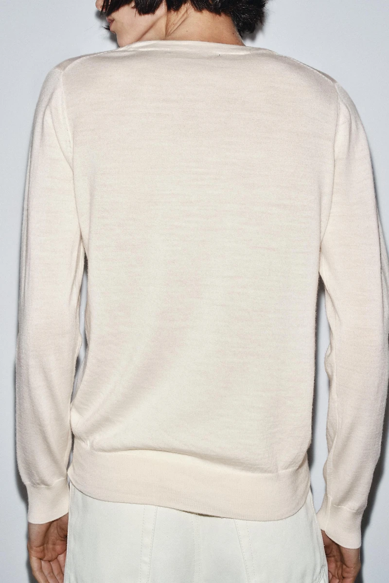 GILET 100 % LAINE COL EN V