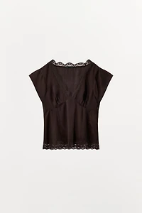 100% LYOCELL LACE TOP