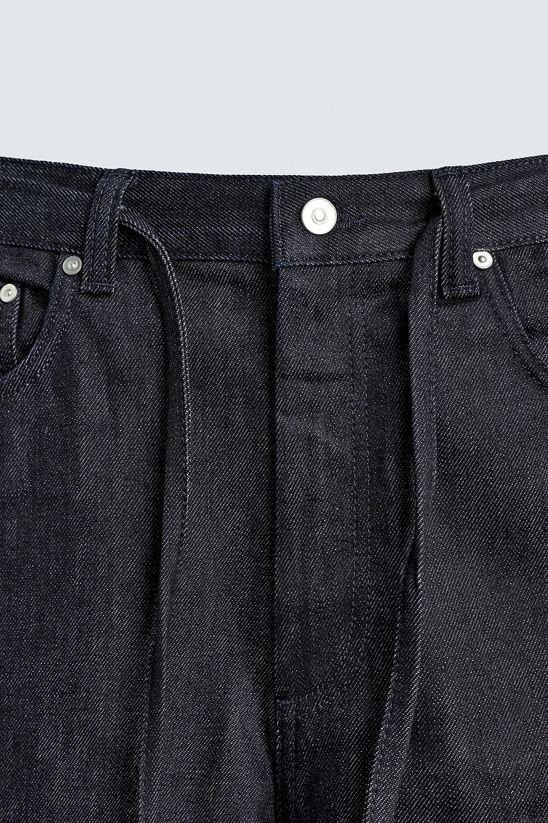 JEAN RELAXED FLARE FIT