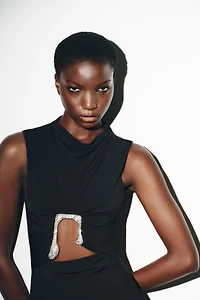 ROBE CUT OUT DRAPÉE PAILLETTES