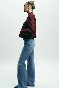 VESTE COURTE DOUCE AU TOUCHER