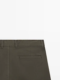 Cotton blend Bermuda shorts with pocket