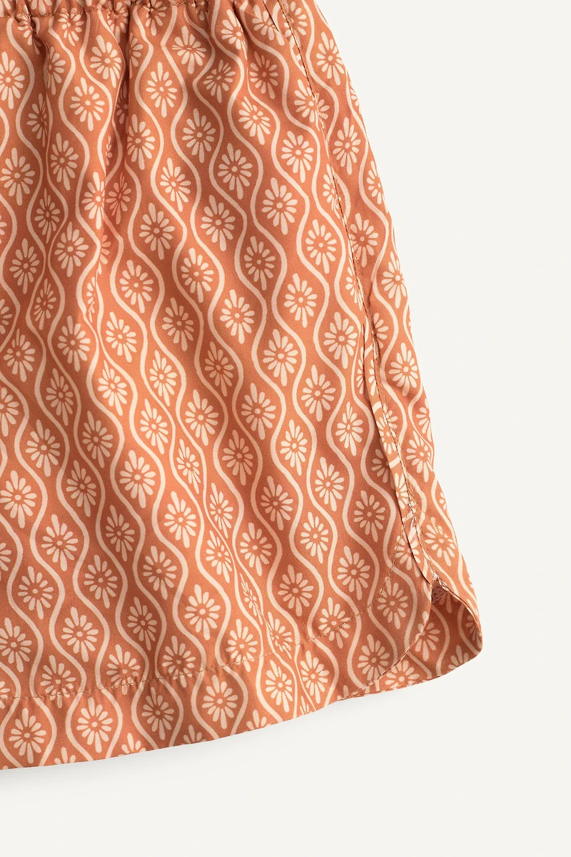 SHORT DE BAIN À IMPRIMÉ GÉOMÉTRIQUE ÉDITION LIMITÉE