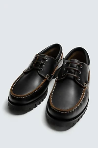 LEATHER BOAT SHOES