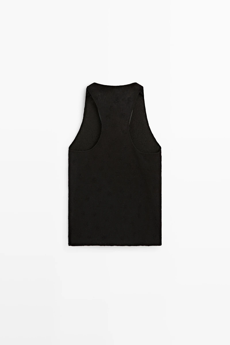 Flowing top with embroidery