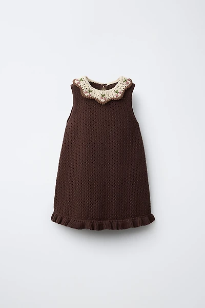 CROCHET DETAIL KNIT DRESS