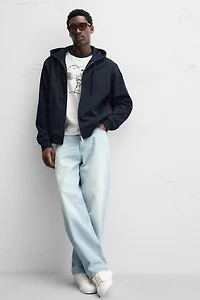 BASIC SNEAKERS