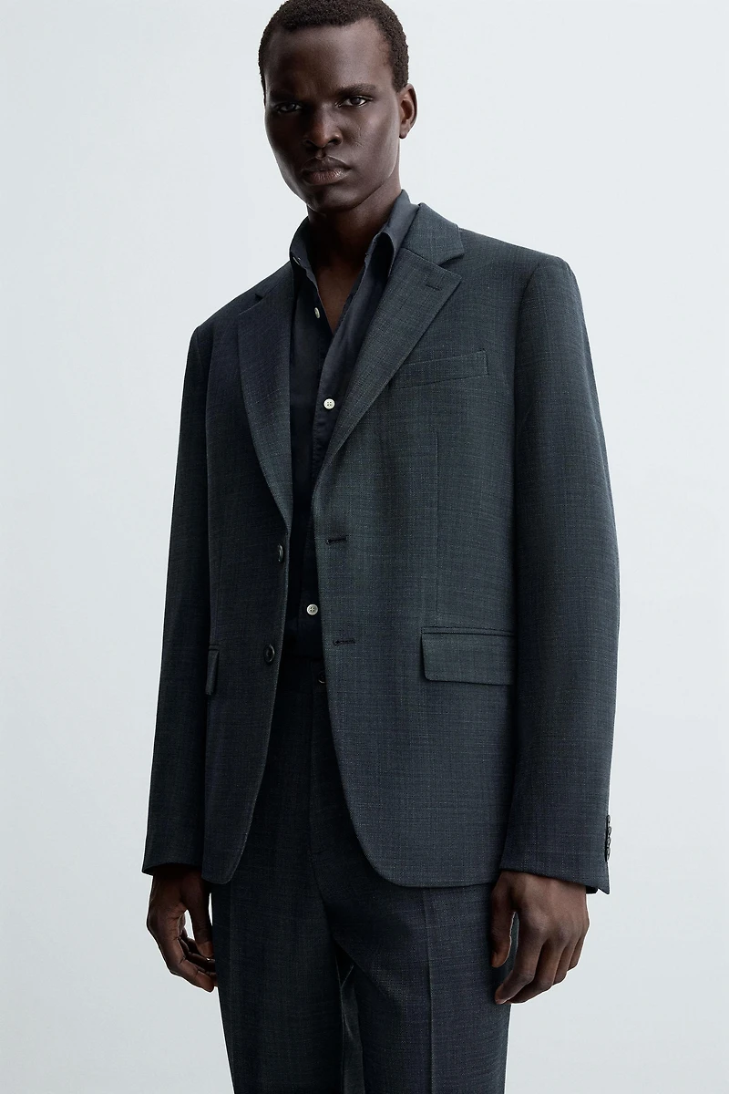 TEXTURED SUIT BLAZER