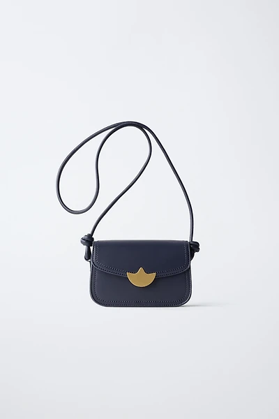 TULIP DETAIL CROSSBODY BAG