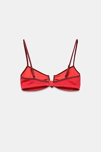 CONTRAST TEXTURED BIKINI TOP