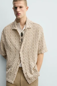 CHEMISE STRUCTURÉE EN CROCHET
