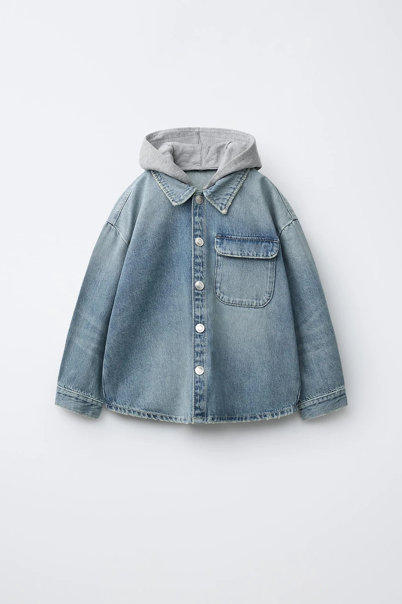 SURCHEMISE EN JEAN À CAPUCHE MOLLETON AMOVIBLE