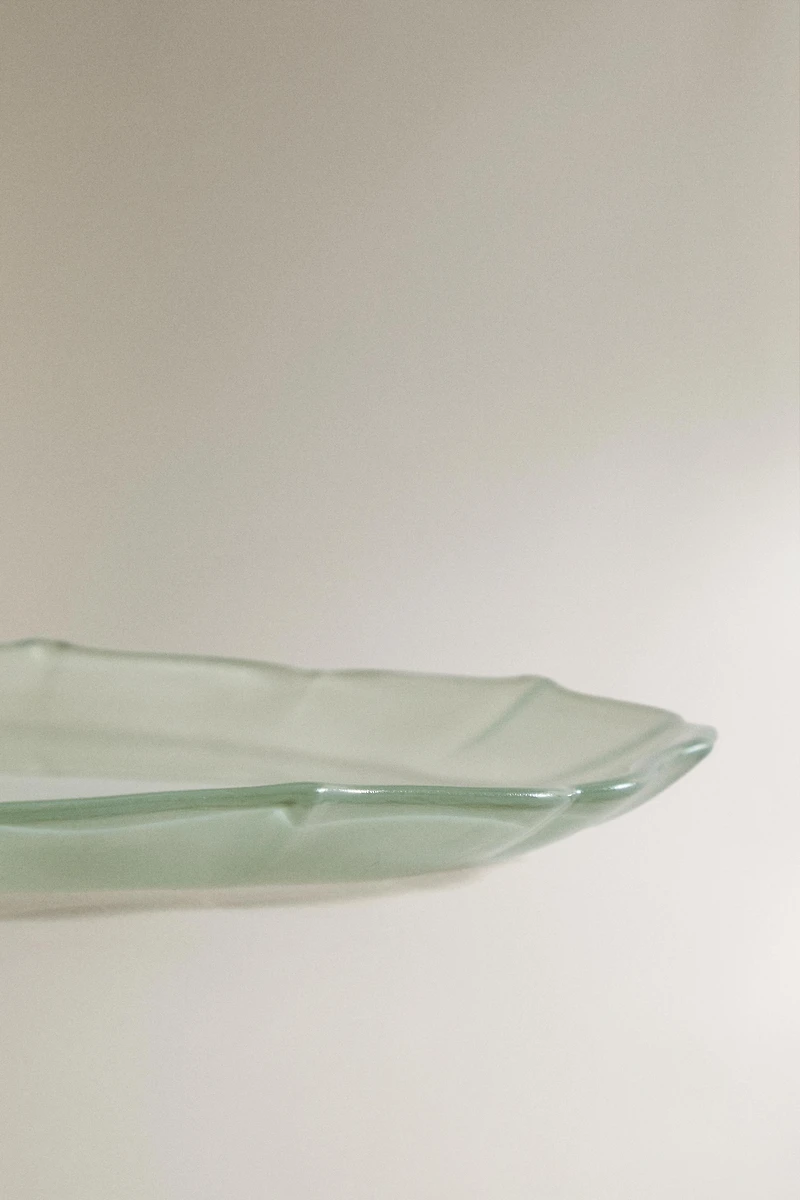 WAVY GLASS DESSERT PLATE