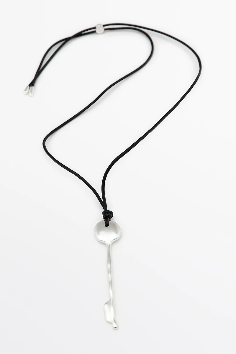 Key pendant necklace