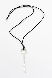 Key pendant necklace
