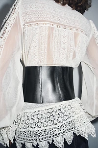 TEXTURED LEATHER CORSET BELT