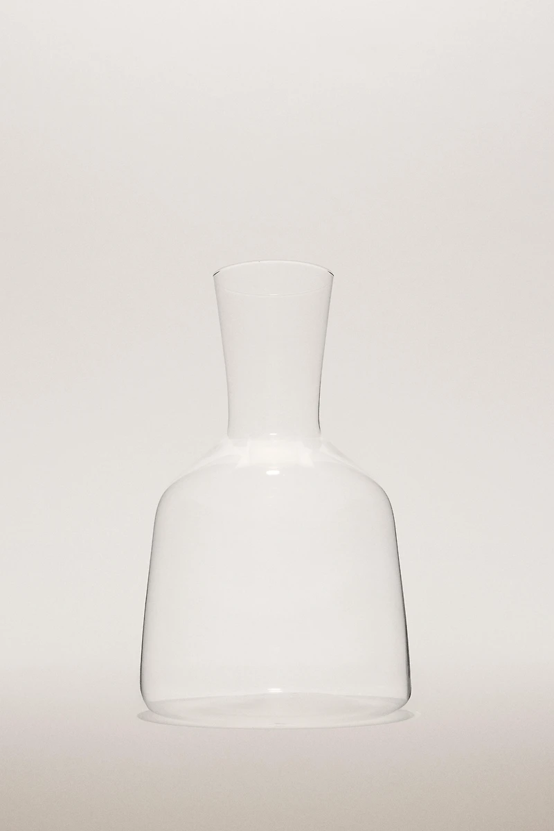 GLASS DECANTER