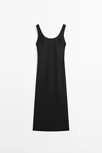 Flowing round neck midi dress