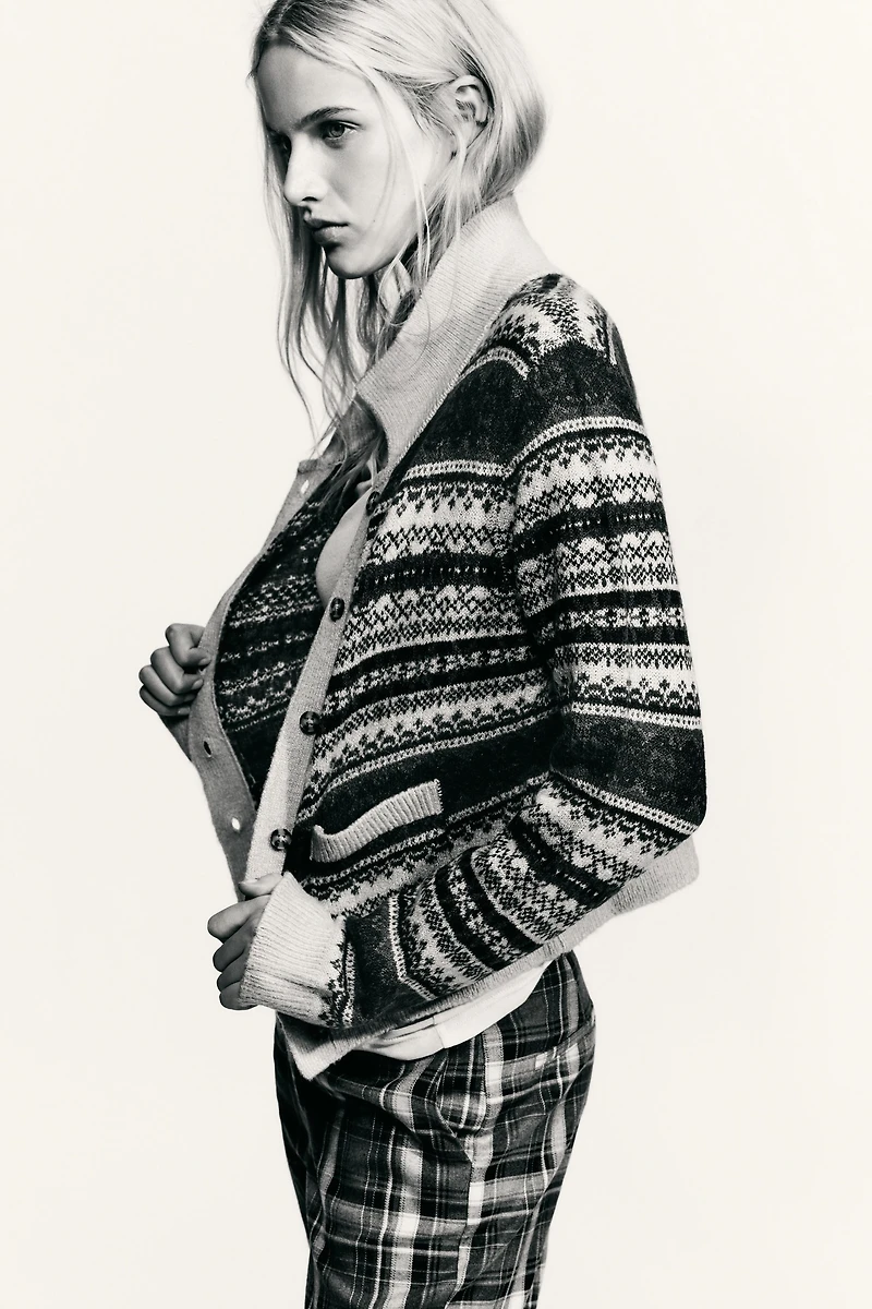 JACQUARD KNIT CARDIGAN