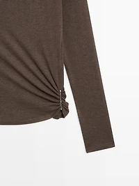 Funnel neck T-shirt