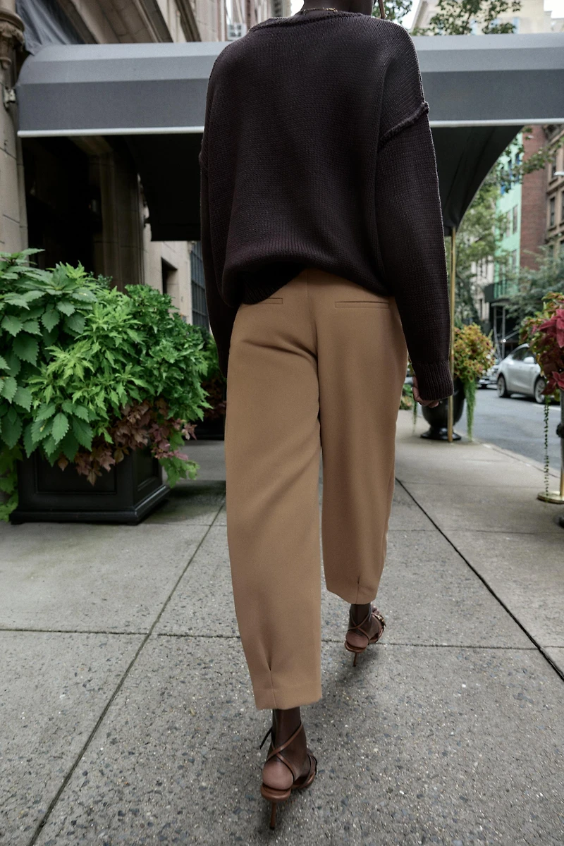 PANTALON CAROTTE PLIS