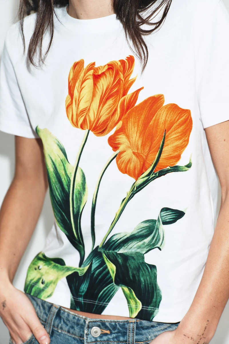 FLORAL PRINT T-SHIRT