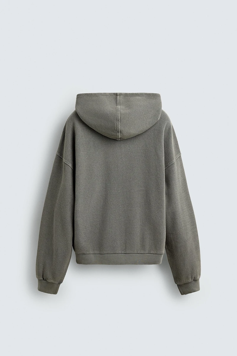WASHED WAFFLE HOODIE SWEATSHIRT