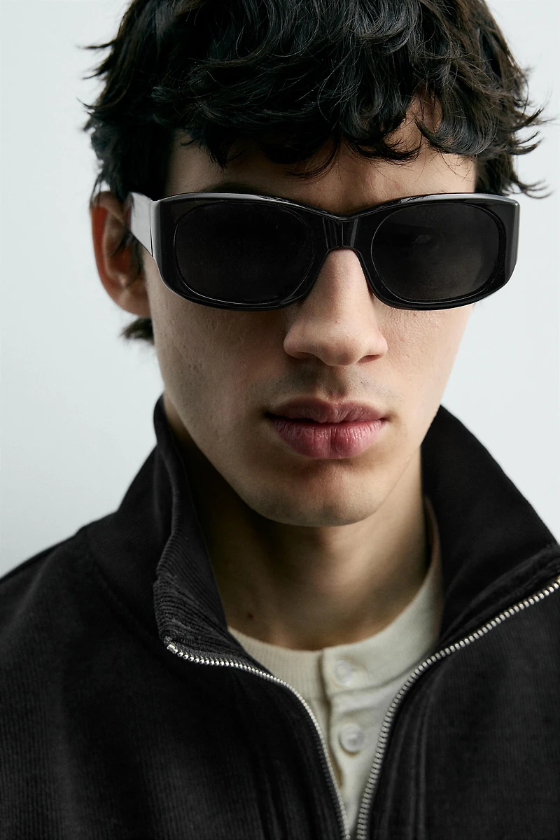 CORDUROY QUARTER-ZIP SWEATSHIRT