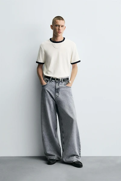 WIDE BAGGY FIT JEANS